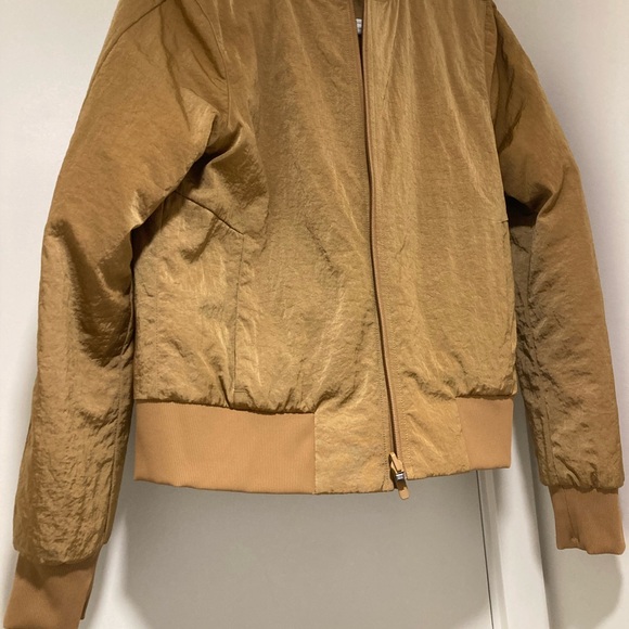 Gold Quilted Bomber Jacket lululemon - Picture 6 of 6